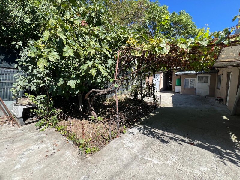Vitan- Mihai Bravu metrou, teren 200 mp, COMISION 0% - 199.500 €